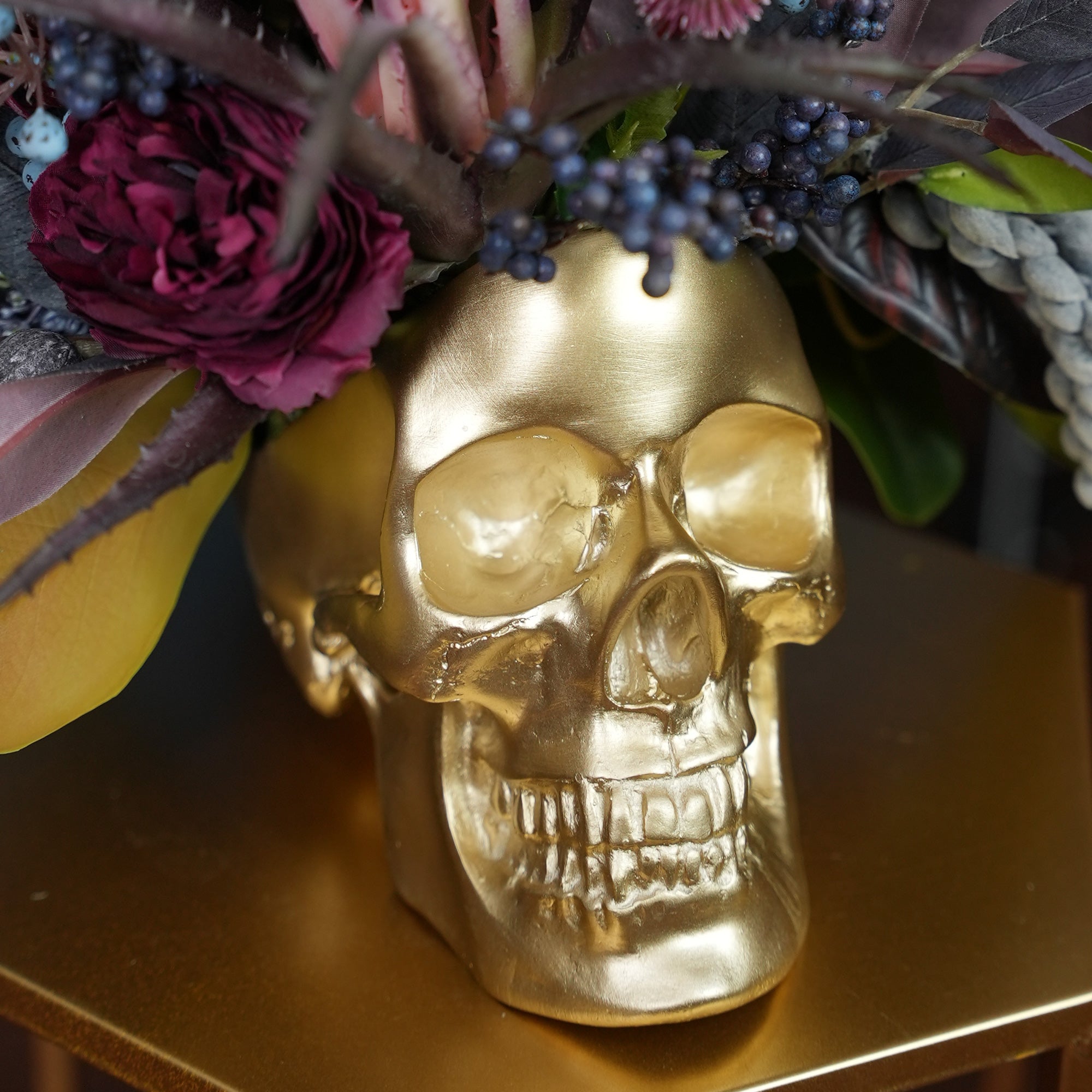 Hallow's Skull Floral Enigmatic