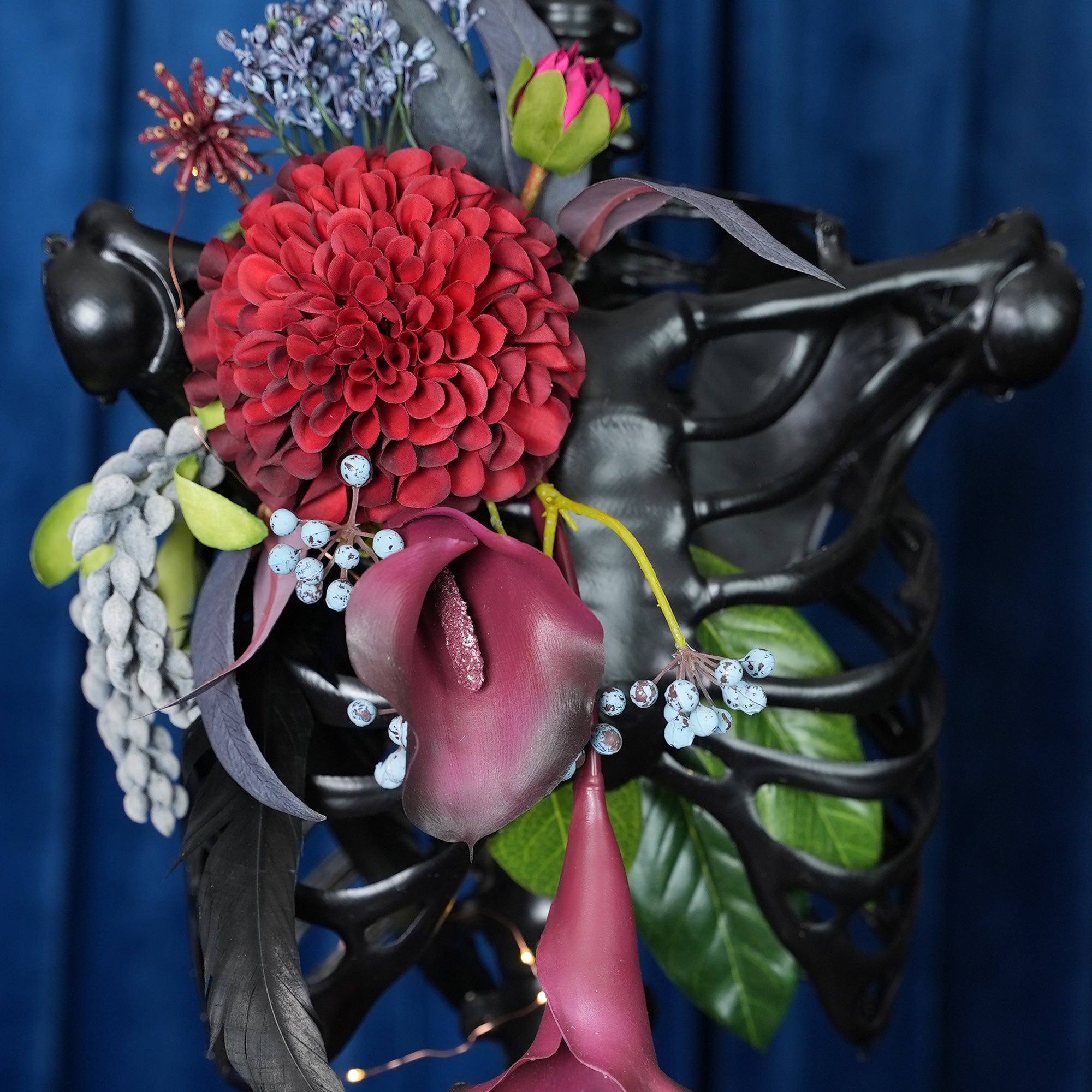 Elegance Hallow's Skeleton BLACK