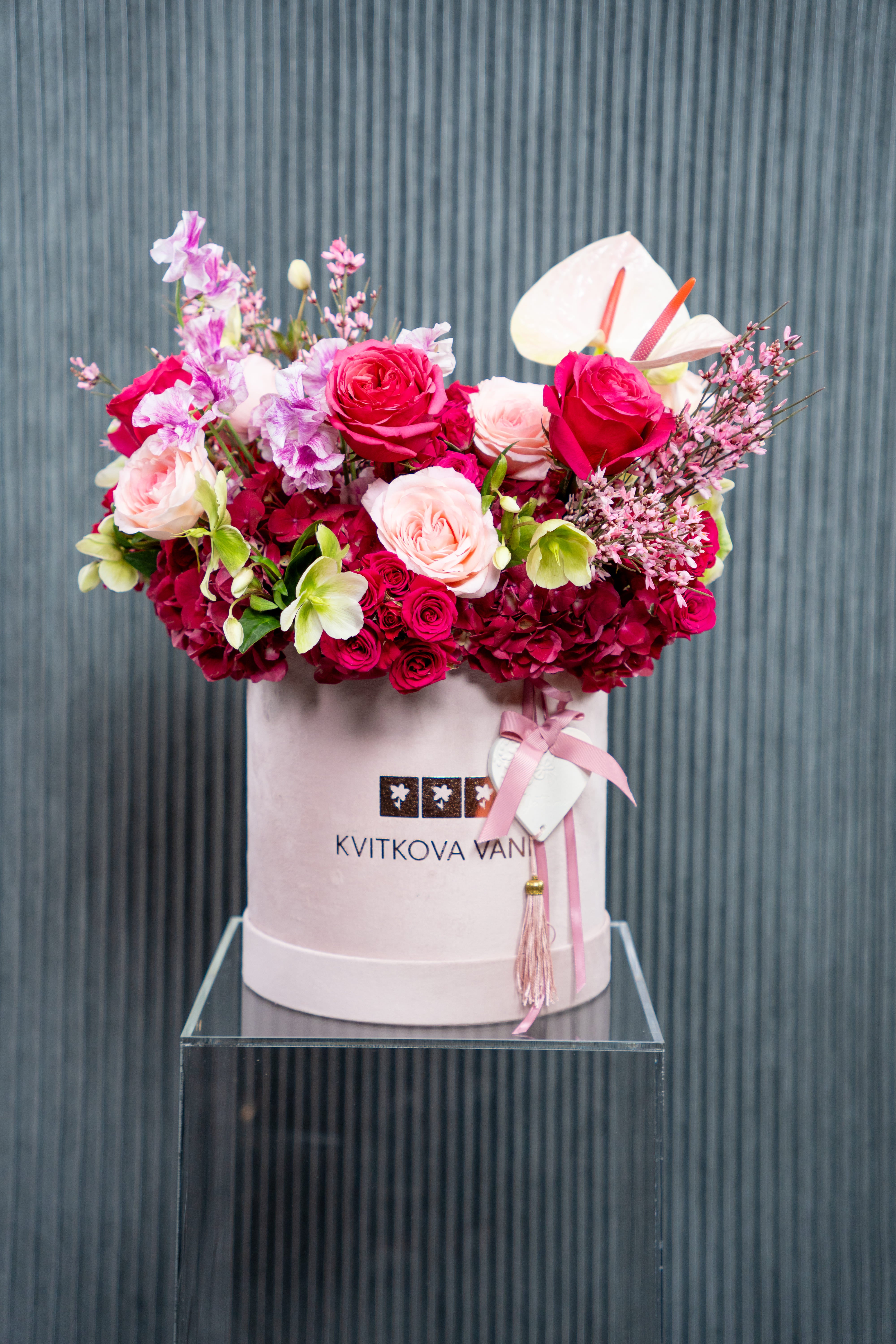 №138 Graceful Blush Bouquet