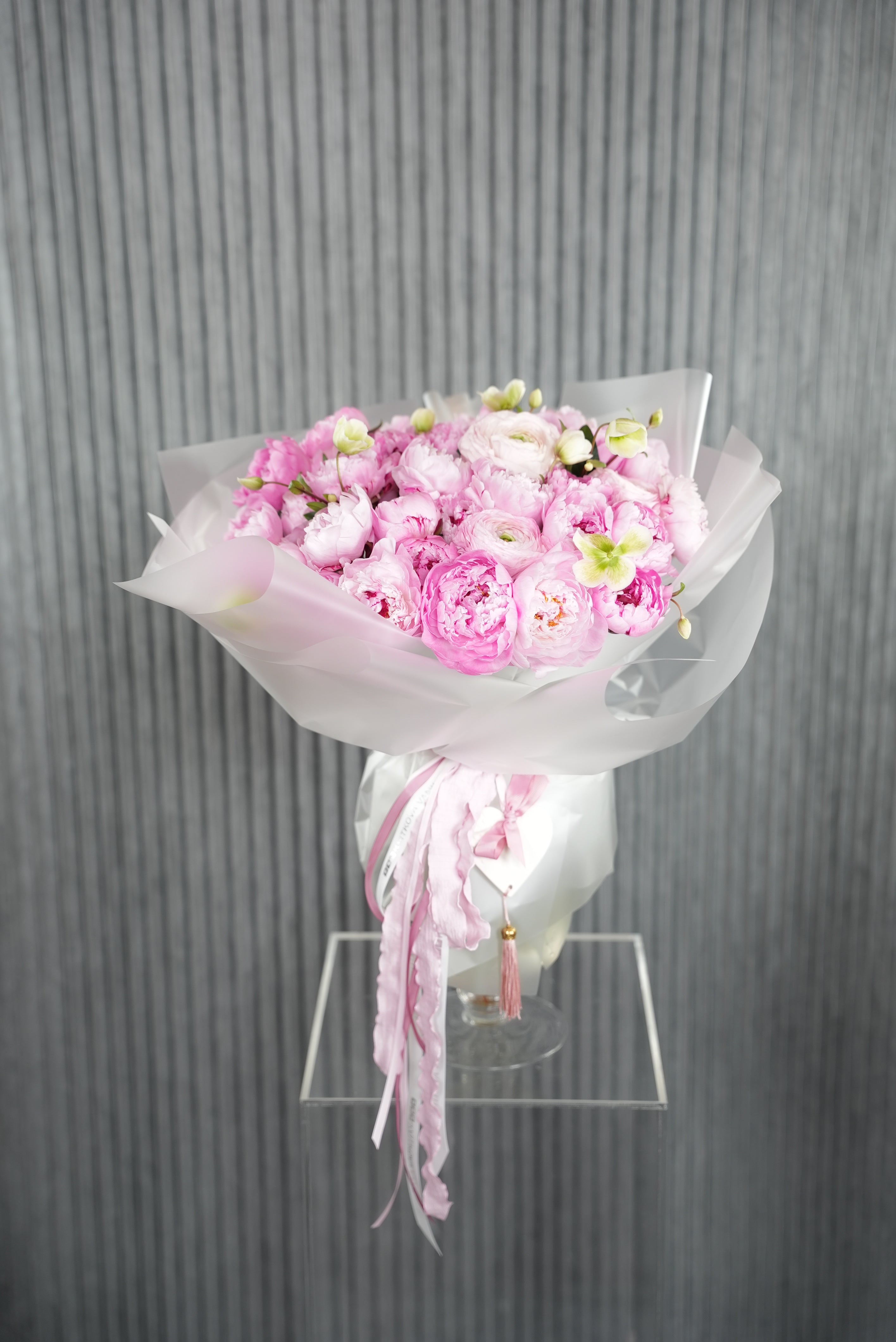 №215 Peony Whisper