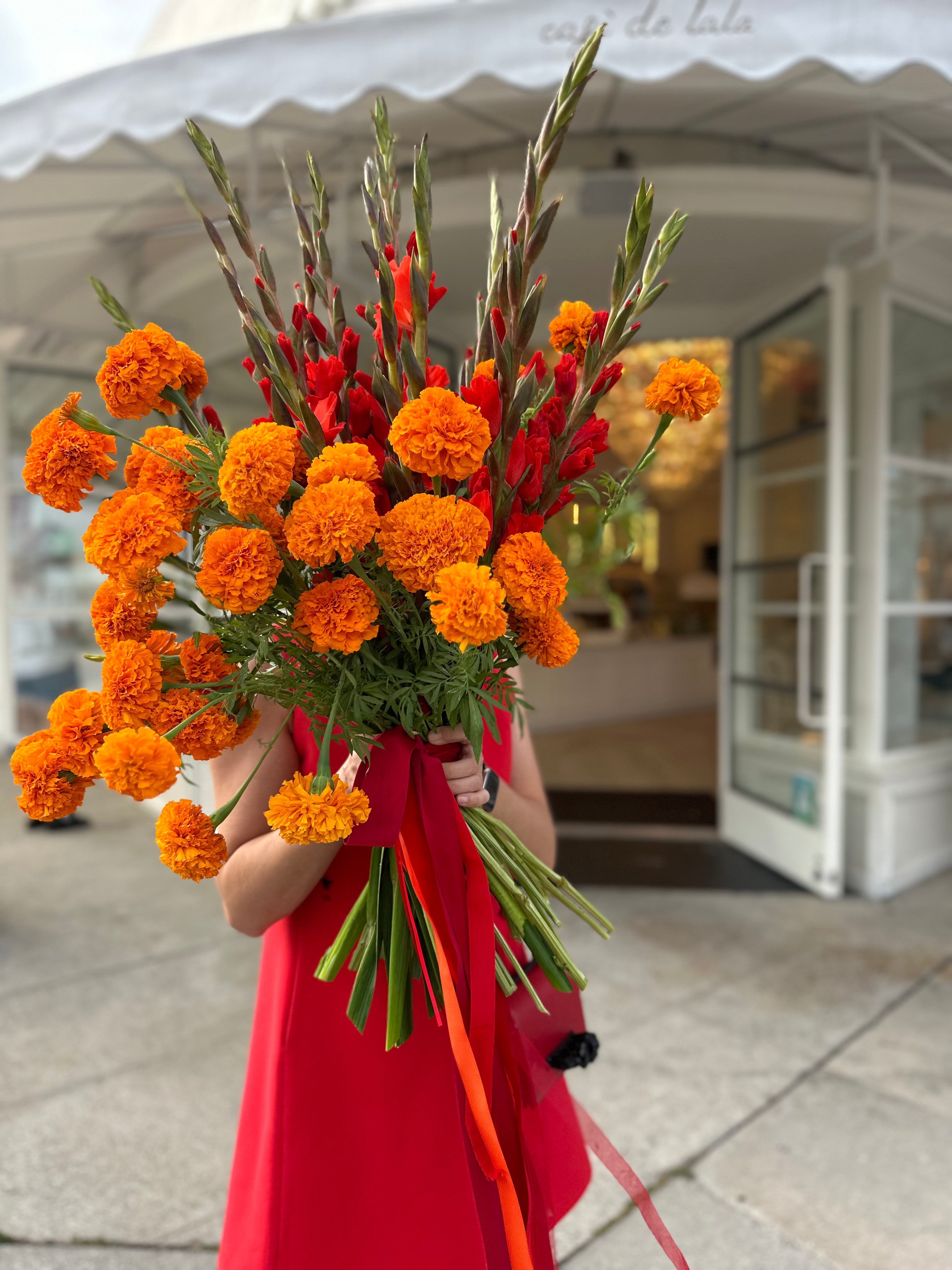 №615 Amber Embrace