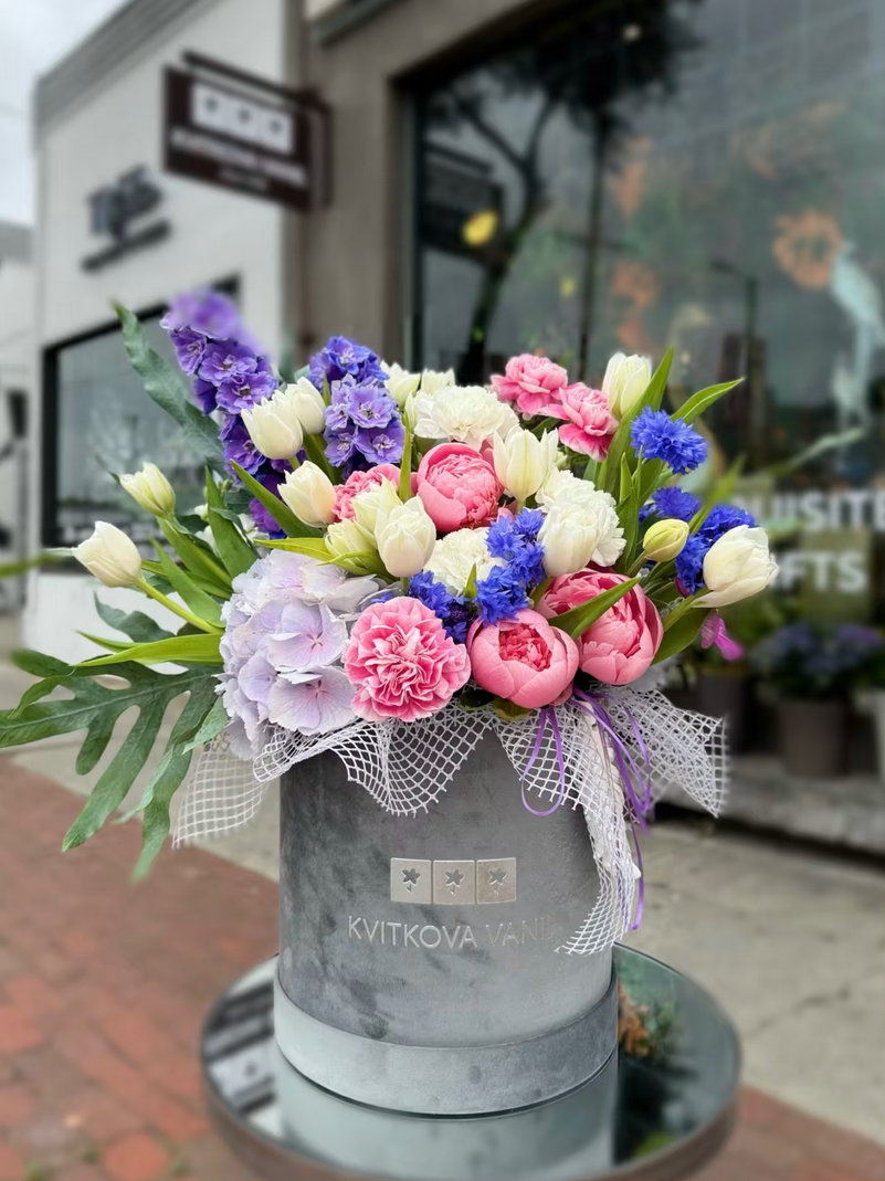 №141 Floral Enchantment Luxe Box