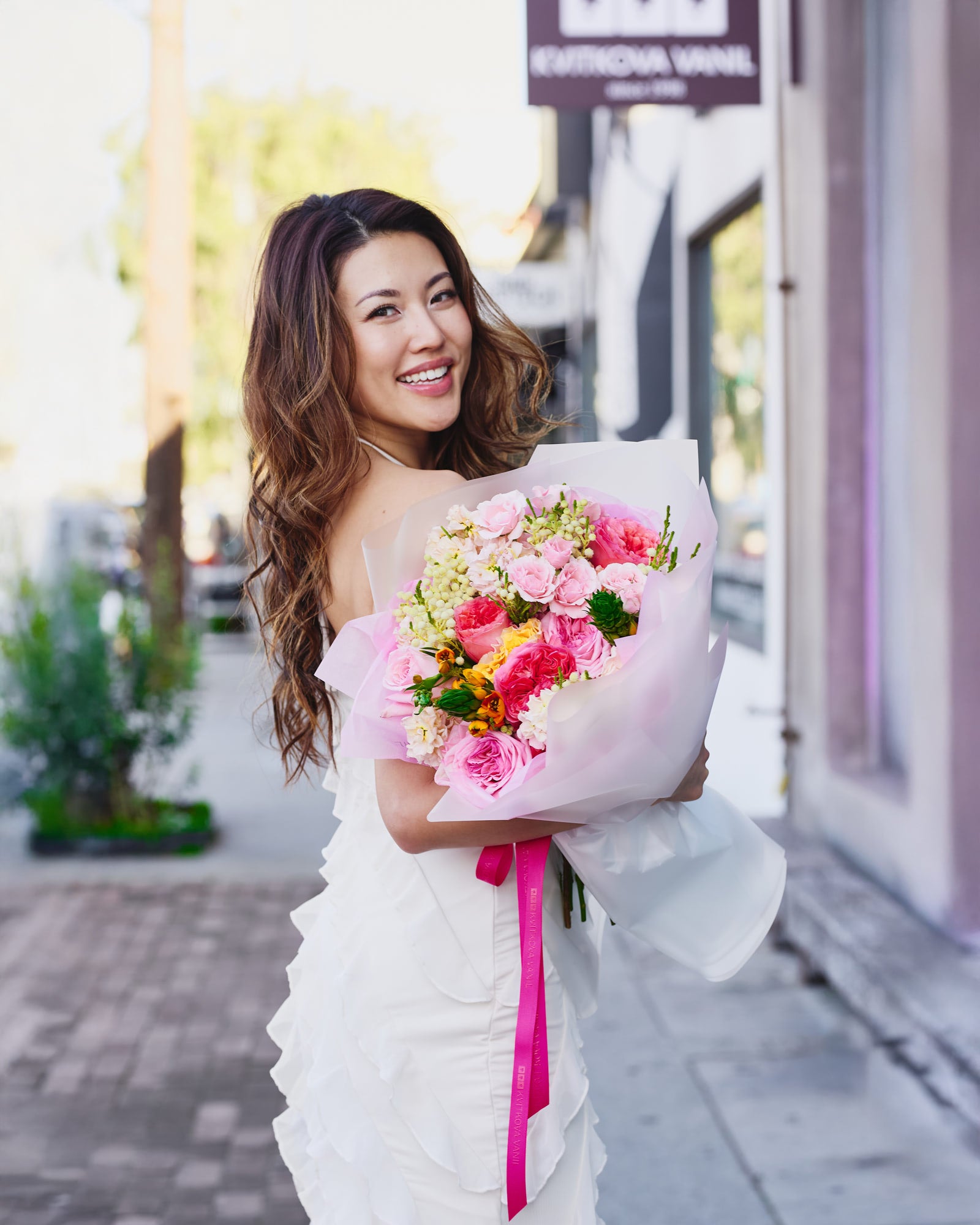 №621 Bloom Pop Bouquet