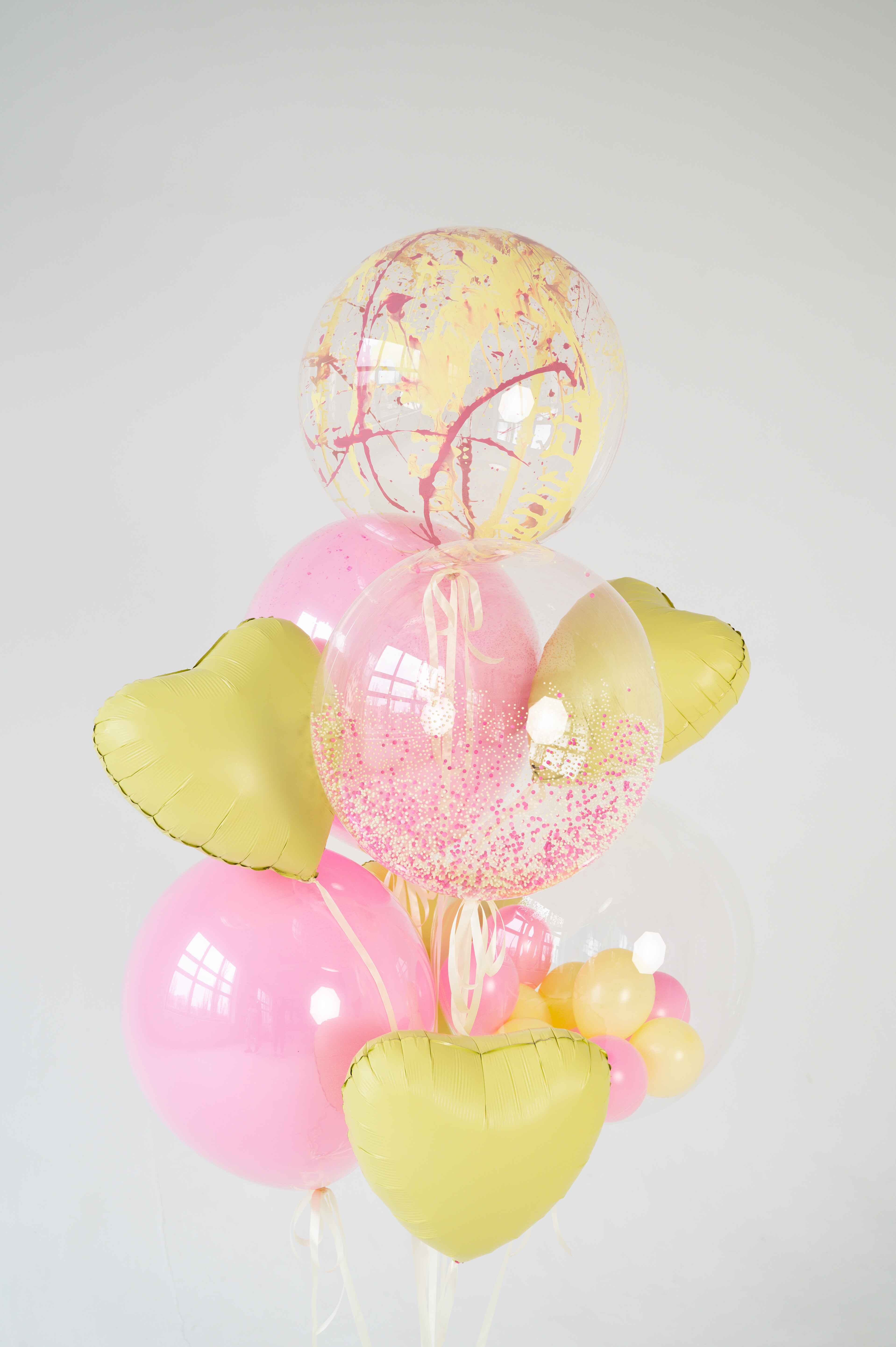 Golden Blush Balloon Bouquet